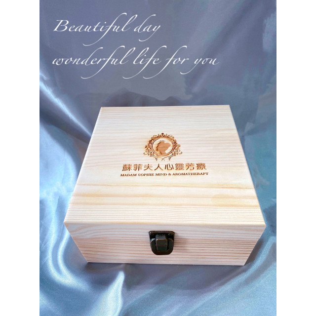 蘇菲夫人頂級精油手工皂木禮盒